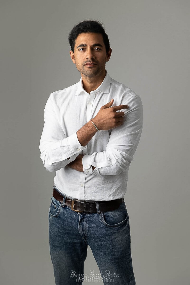 headshot-sydney-untitled-0809 personal portrait casual jean man